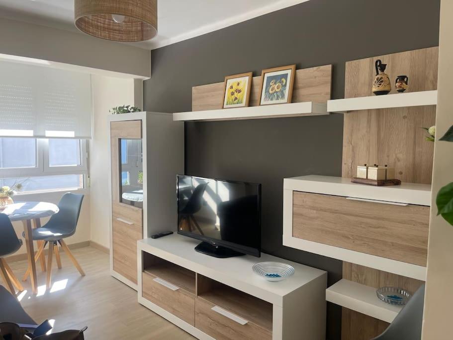 Amplio Piso Cerca Sardinero Apartman Santender Kültér fotó