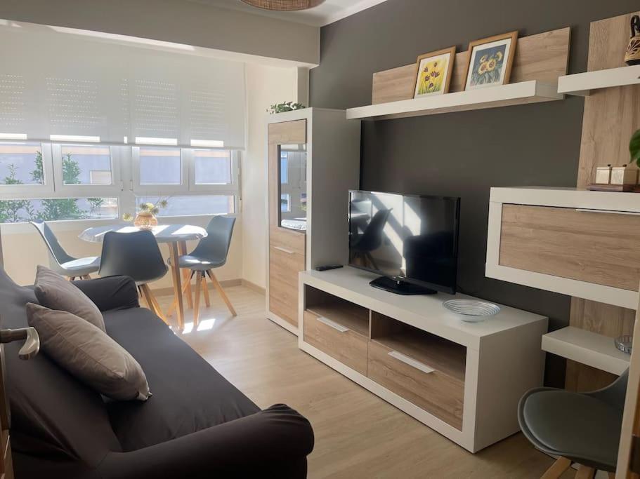 Amplio Piso Cerca Sardinero Apartman Santender Kültér fotó